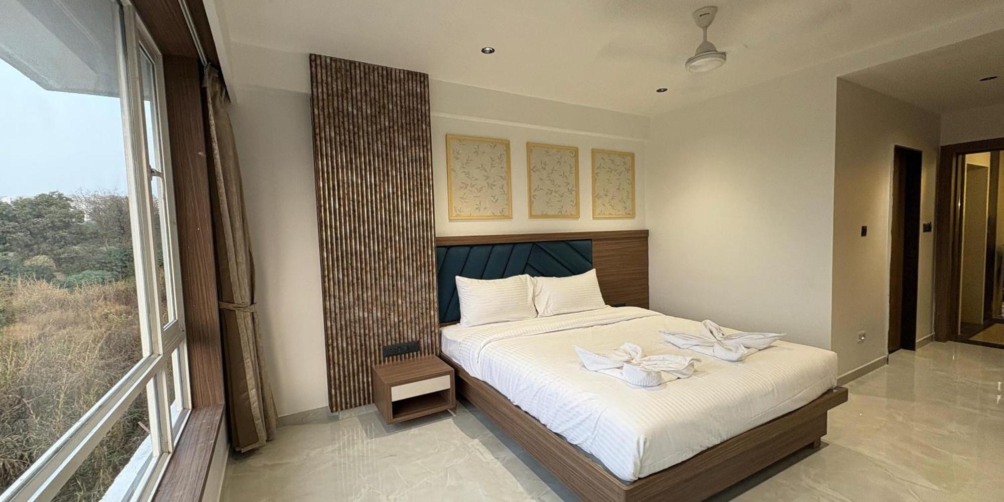 Hotel Kushala Grand, Dombivali Mangrul Dış mekan fotoğraf